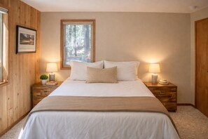 4 habitaciones, tabla de planchar con plancha, wifi y ropa de cama 