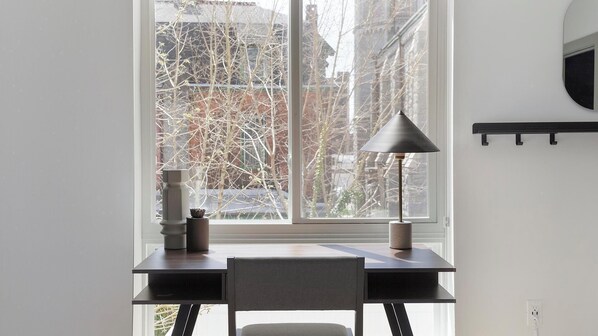 Interior - Landing at Commons on Ludlow - 1 Bedroom in Uni... (Philadelphia)