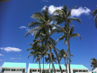 Welcome to Cruzan Bliss — your seaside sanctuary where relaxation meets unbeatable value!