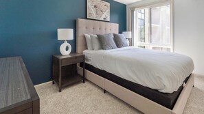 2 bedrooms, desk, iron/ironing board, WiFi - Landing | Beautiful 2BD, Gym, Pool (Greenbelt)
