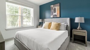 1 bedroom, desk, iron/ironing board, WiFi - Landing | Beautiful 1BD, Game Room, Courtyard (Jacksonville)