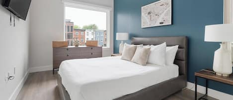 1 bedroom, desk, iron/ironing board, WiFi