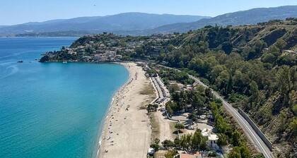 1 bedroom stunning apartment in Reggio Calabria