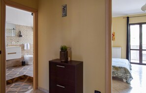 3 bedrooms, free WiFi - Lovely apartment in Nicotera Marina with WiFi (Nicotera Marina)