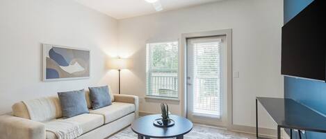 تلفزيون ذكي