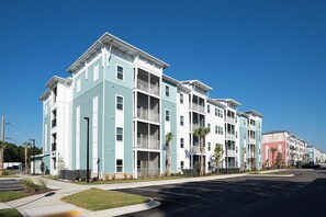 Exterior - Landing | Modern 2BD, Gym, Pool (Santa Rosa Beach)