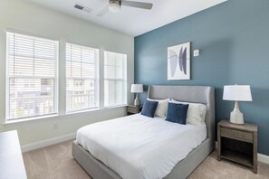 1 bedroom, desk, iron/ironing board, WiFi