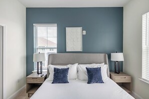 2 bedrooms, desk, iron/ironing board, WiFi
