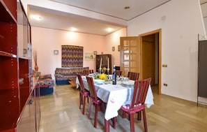 Dining - Nice apartment in Trappeto with WiFi (Trappeto)
