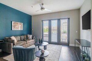 تلفزيون ذكي