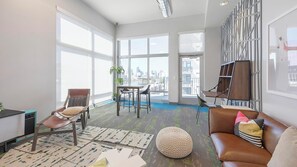 Smart TV - Landing | Spectacular Studio, Clubhouse, Gym (Denver)