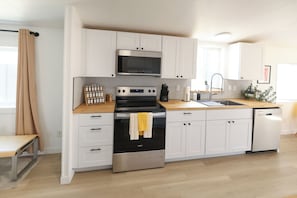 Microwave, oven, stovetop, dishwasher
