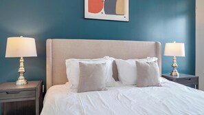 1 bedroom, desk, iron/ironing board, WiFi