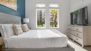 1 bedroom, desk, iron/ironing board, WiFi - Landing | Amazing 1BD, Game Room, Pool (Orlando)