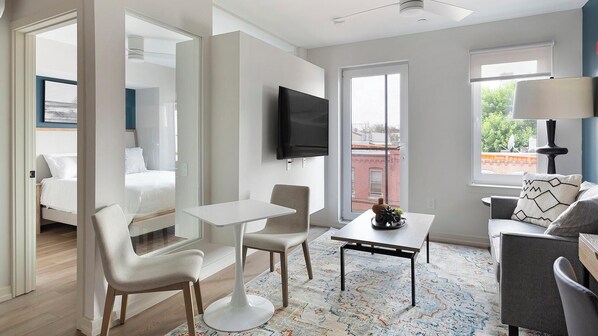 1 bedroom, desk, iron/ironing board, WiFi