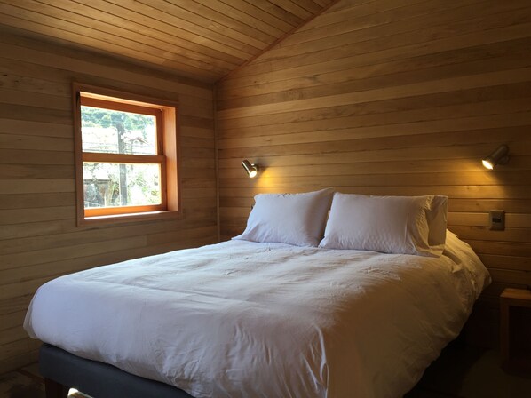 Comfort Apartment, Balcony, Partial Ocean View | Laptop workspace, free WiFi