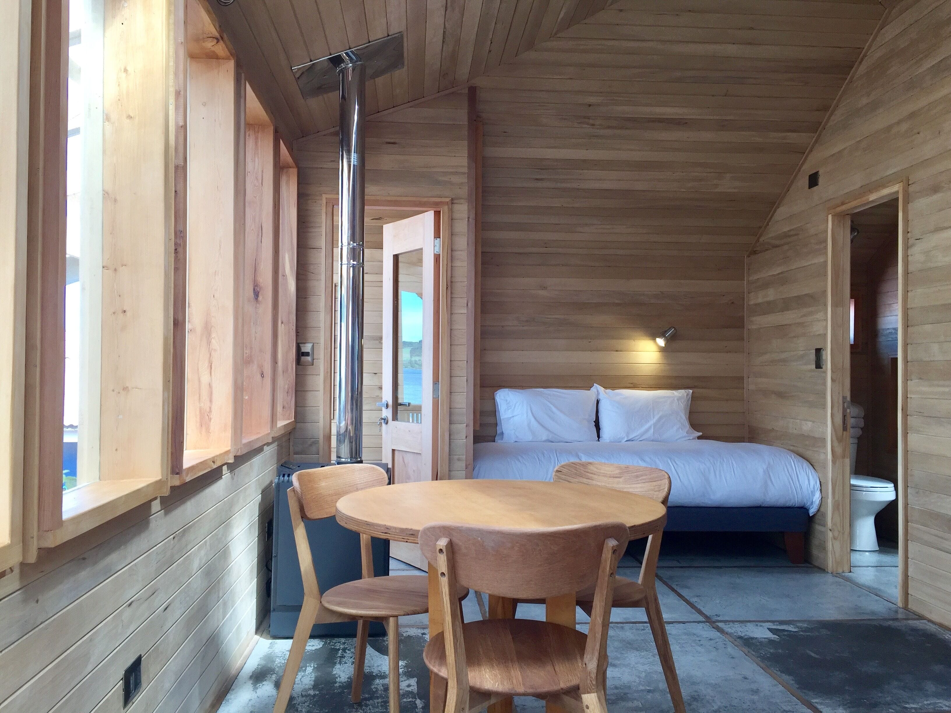 Comfort-Apartment, Balkon, eingeschränkter Meerblick | Wohnbereich