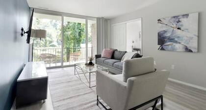 Landing | Stylish 1BD, Gym, Pool