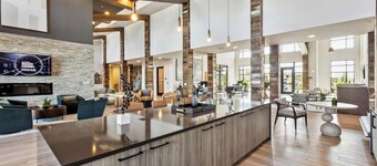 Landing | Stylish 1BD, Pool, Clubhouse