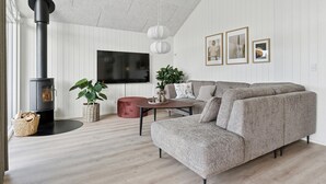 Smart-TV, peis og bordtennis