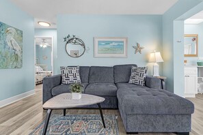 Smart TV, ping pong - Beach Life! it Doesn't Get Any Better than This! - Aloha Kai #28 - roelens (Siesta Key)