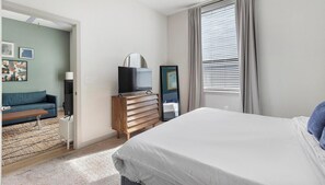 1 bedroom, desk, iron/ironing board, WiFi