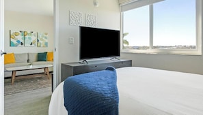 1 bedroom, desk, iron/ironing board, WiFi