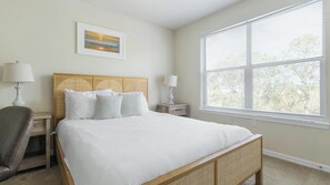 1 bedroom, desk, iron/ironing board, WiFi