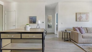 Interior - Landing | Stunning 1BD, Gym, Yoga Studio (Glendale)