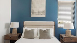 2 bedrooms, desk, iron/ironing board, WiFi