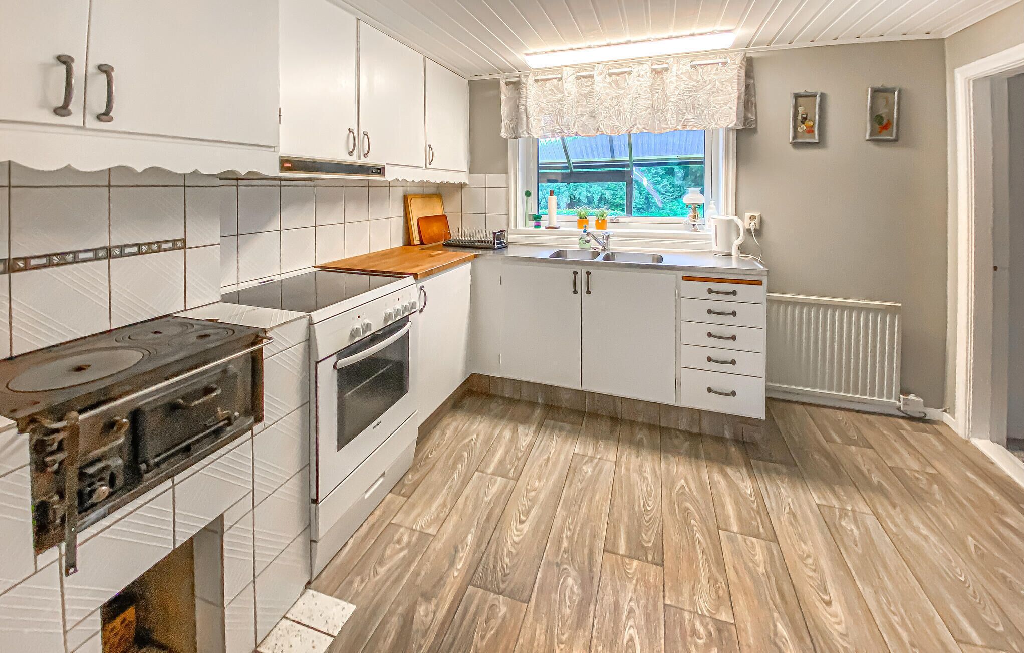 Refrigerador, horno, parrilla de estufa y lavavajillas 