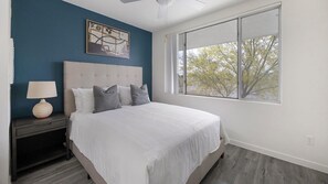 Desk, iron/ironing board, WiFi, bed sheets