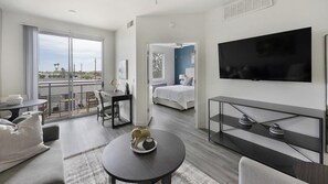 1 bedroom, desk, iron/ironing board, WiFi