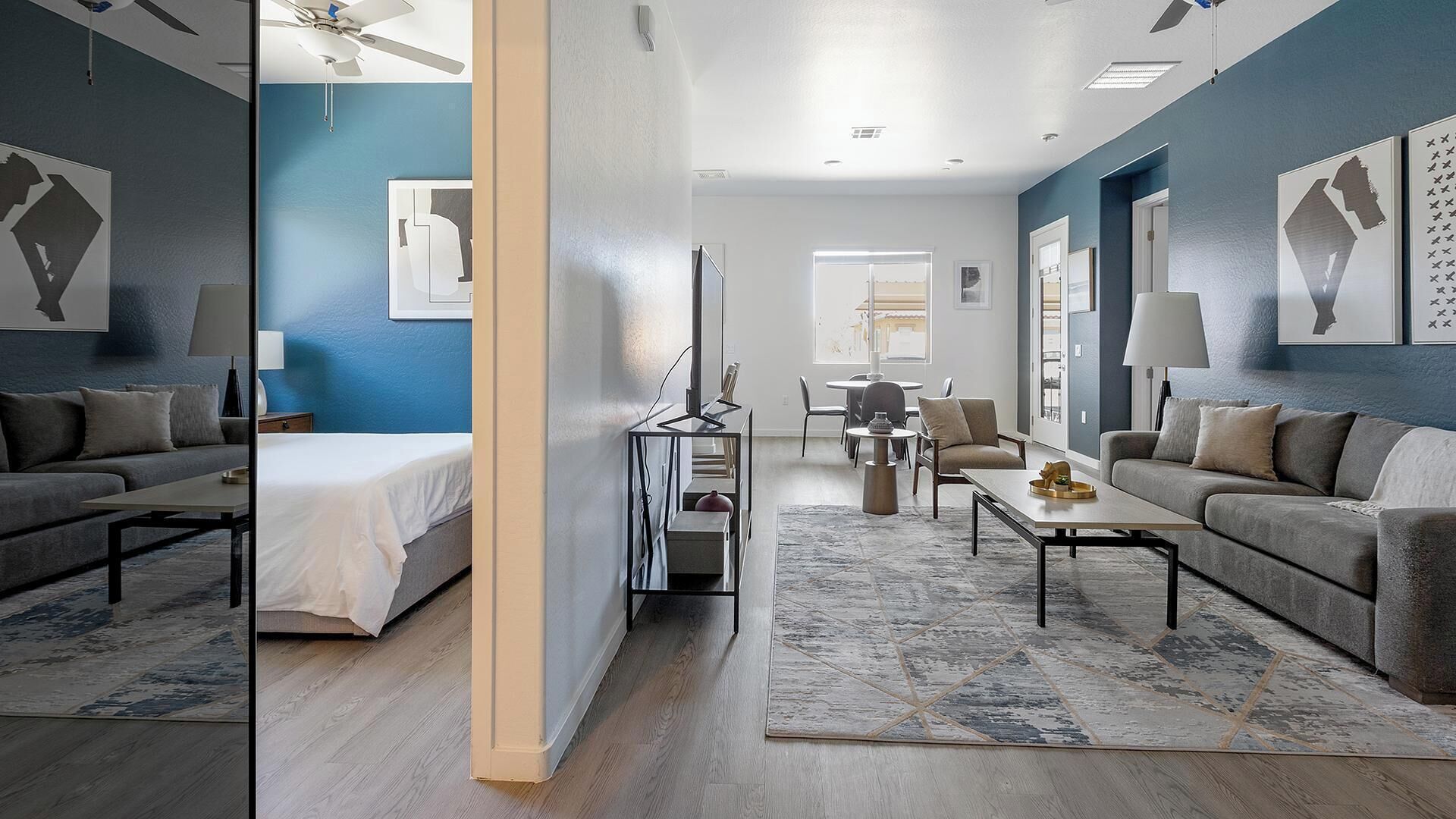 2 bedrooms, desk, iron/ironing board, WiFi