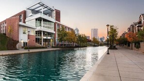 Exterior - Landing | Beautiful 1BD, Rooftop Lounge, Gym (Indianapolis)