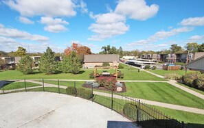 Property grounds - Landing | Amazing 2BD, Pool (Indianapolis)