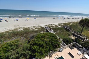 On the beach - Sandfiddler 301 - Oceanfront Condo in Surfside Beach (Surfside Beach)
