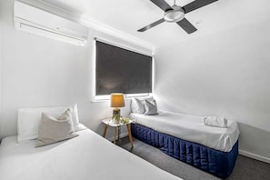 2 chambres, fer et planche à repasser, Wi-Fi gratuit, draps fournis