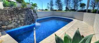 Beachside Views 2 Bedroom Family Apartment Mooloolaba