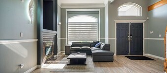 4-bedroom house in fabulous Surrey with AC