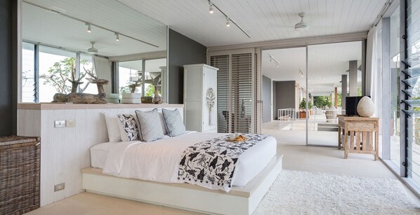 3 bedrooms, Internet, bed sheets, wheelchair access