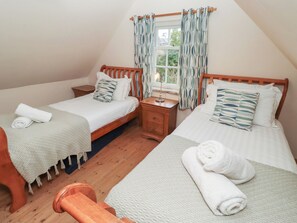 3 室のベッドルーム、客室ごとに異なる装飾、客室ごとに異なるインテリア、WiFi (無料)