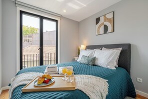 2 chambres, fer et planche à repasser, Wi-Fi gratuit, draps fournis