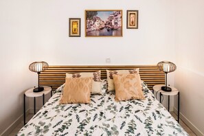 2 dormitorios, tabla de planchar con plancha, wifi y ropa de cama