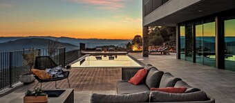 Luxury Villa Douro Valley River View and Pool