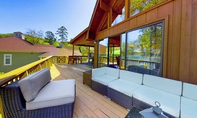 Cozy Pet-Friendly 4BR | Fireplace, Patio and BBQ