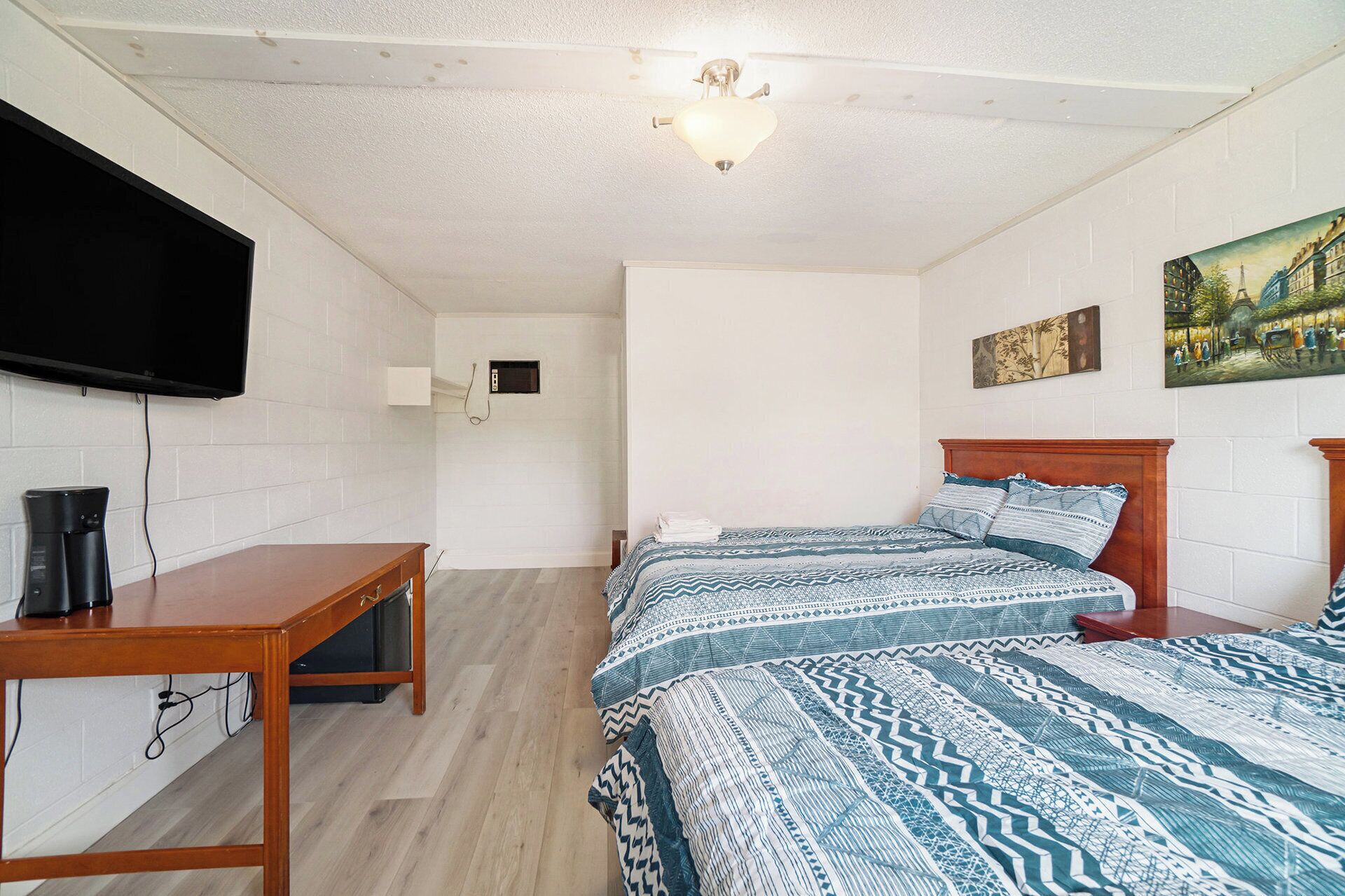 Blackout curtains, iron/ironing board, free WiFi