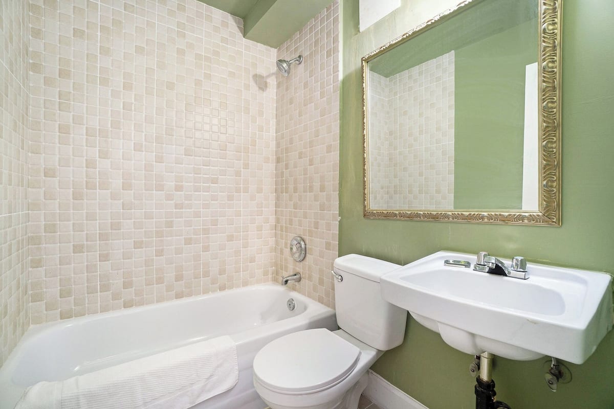 Quarto solteiro standard | Banheiro