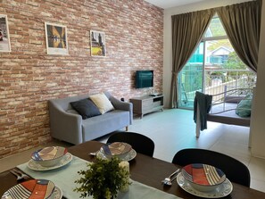 Living area - Cameron Golden Hill Near Night Market CH1 (Brinchang)
