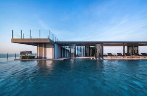 Condo, 1 Bedroom, Accessible, Smoking | Pool | Outdoor pool - Sea View & Infinity Pool Best Of Pattaya (Pattaya)